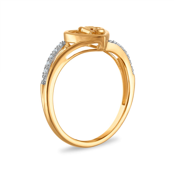 White Diamond Quinceanera Ring in 10KT Gold