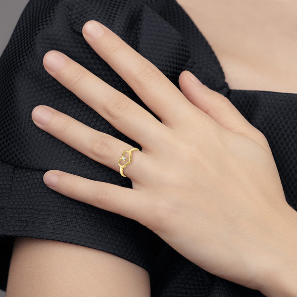 10KT Yellow Gold Cubic Zirconia Heart Baby Ring; Size 2
