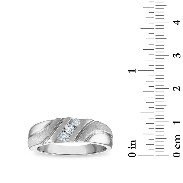 1/5 CTW Natural Diamond Wedding Ring in 10KT White Gold