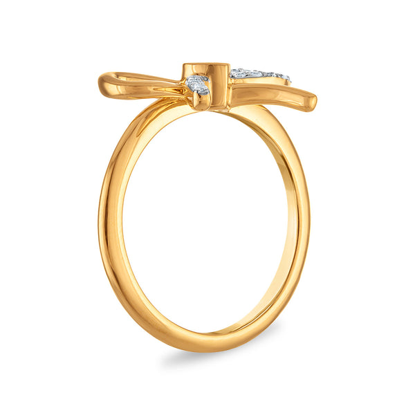 White Diamond Fashion Ring in 925 Silver