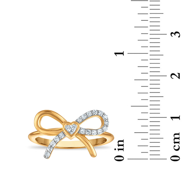 White Diamond Fashion Ring in 925 Silver