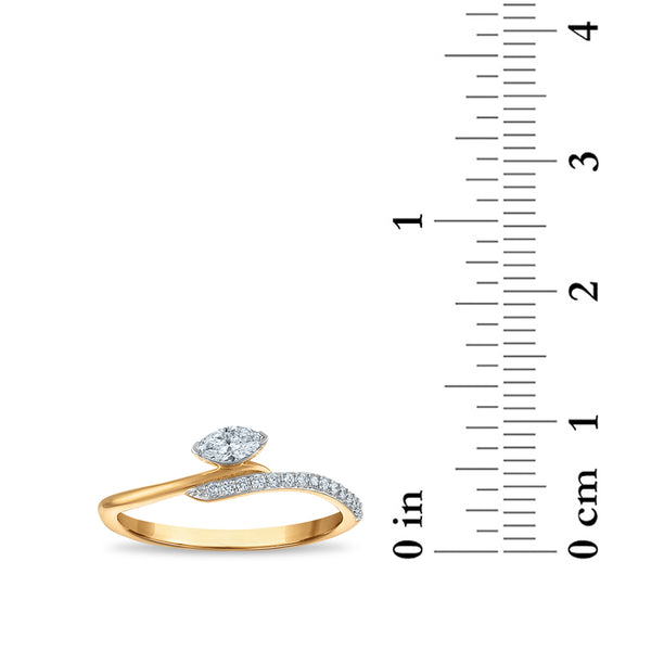 White Diamond Fashion Ring in 10KT Gold