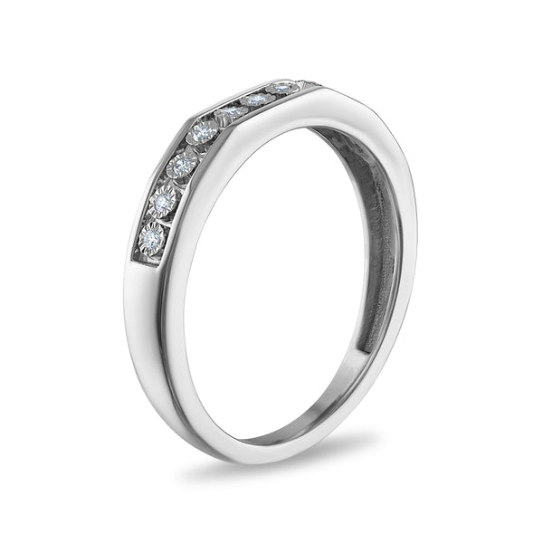 White Diamond Halo Ring in 10KT Gold