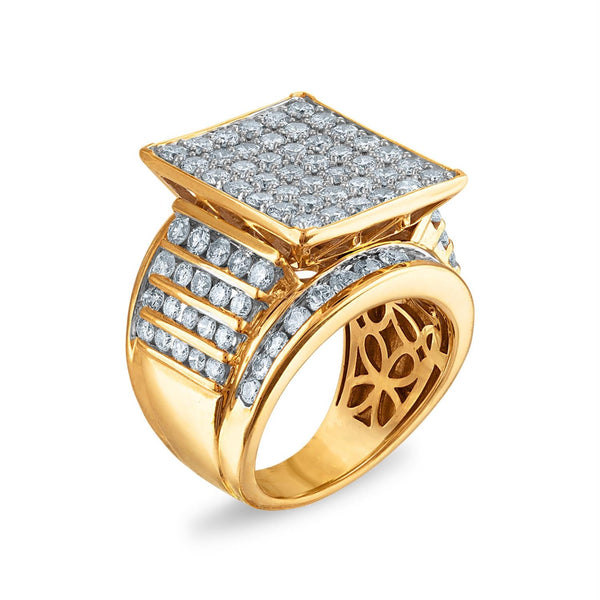 Red Hot Deal  4 CTW Natural Diamond Engagement Ring in 10KT Yellow Gold