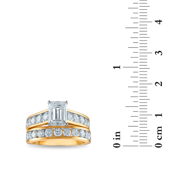 Signature EcoLove Diamond Dreams 4 CTW Lab Grown Diamond Bridal Set in 14KT Yellow Gold