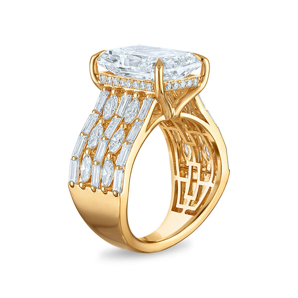 White Diamond Engagement Ring in 14KT Gold