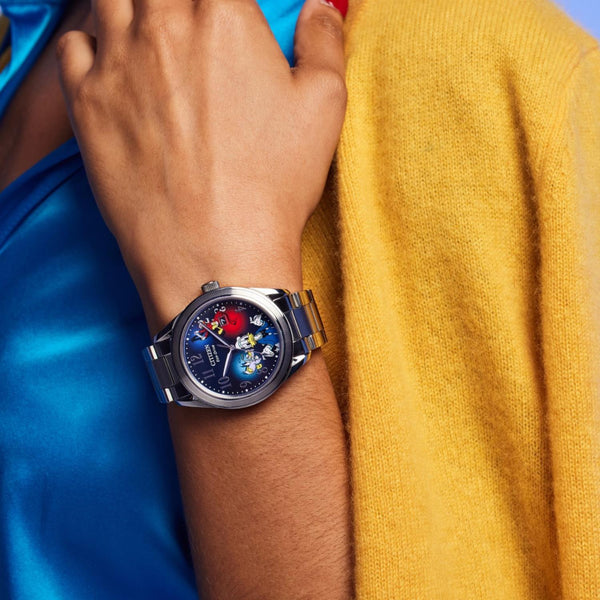 Citizen Disney Fiesty Donald Duck Watch. AW1691-66W