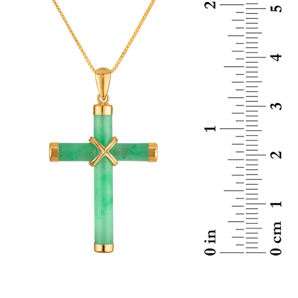Green Jade Pendant in 10KT Gold