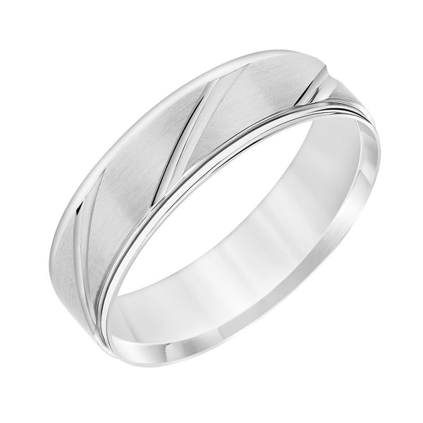 6MM Wedding Ring in 10KT Gold. Size 10