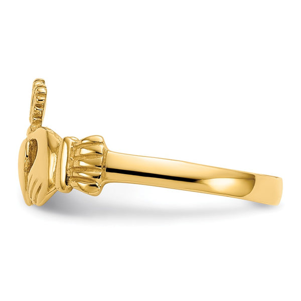 14KT Yellow Gold 6MM Claddagh Ring. Size 7