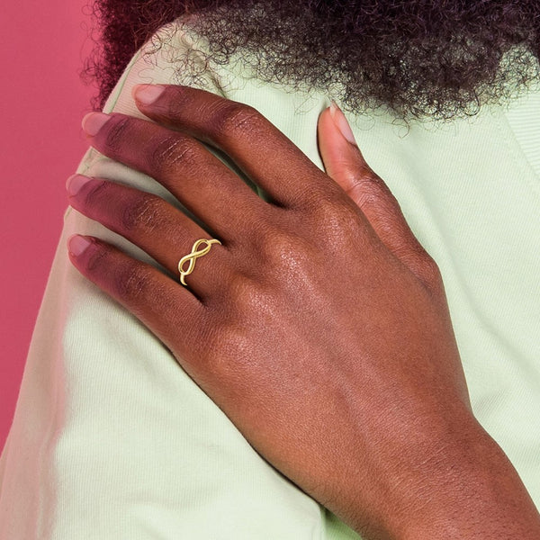 14KT Yellow Gold Infinity Ring. Size 7