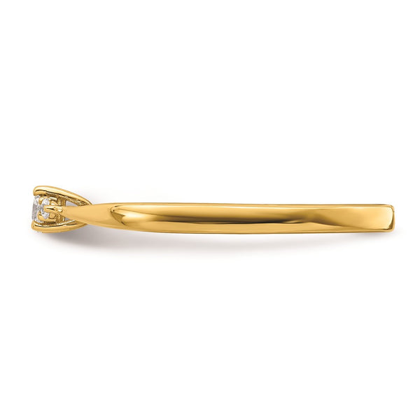 1/10 CTW Natural Diamond Promise Ring in 14KT Yellow Gold. Size 7
