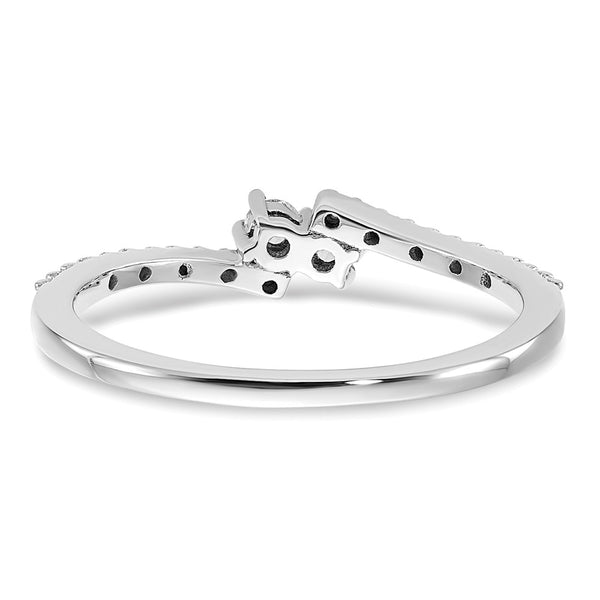 1/6 CTW Diamond Promise Ring in 14KT White Gold. Size 7